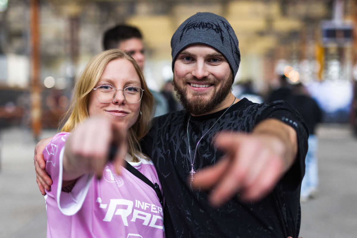 Loading... just a sec